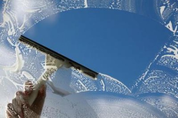 Nettoyage vitres à Fougères Ille et Vilaine